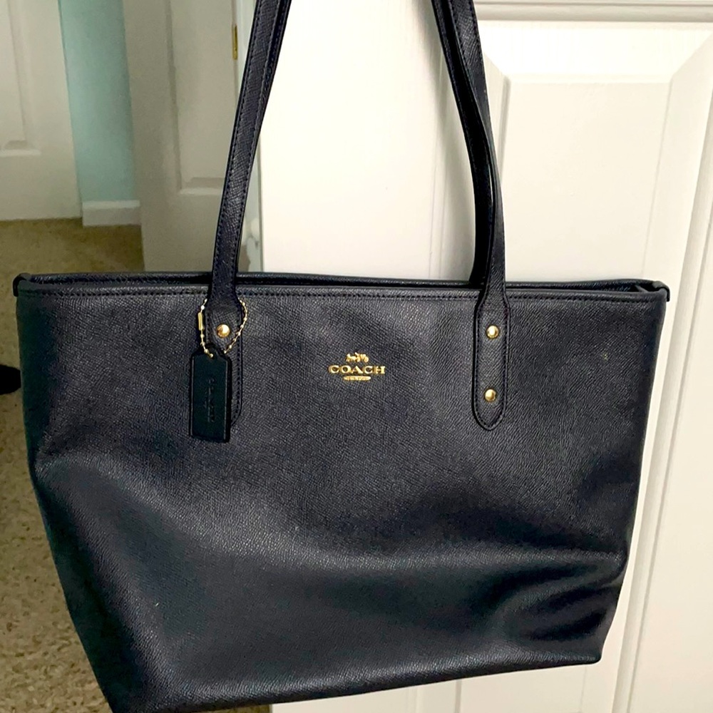 Coach Navy Blue Leather Shoulder Tote .
